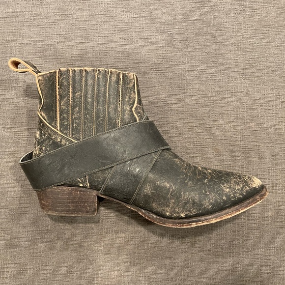 Understated Leather x Matisse Bitchin Biker Boot - Picture 5 of 16